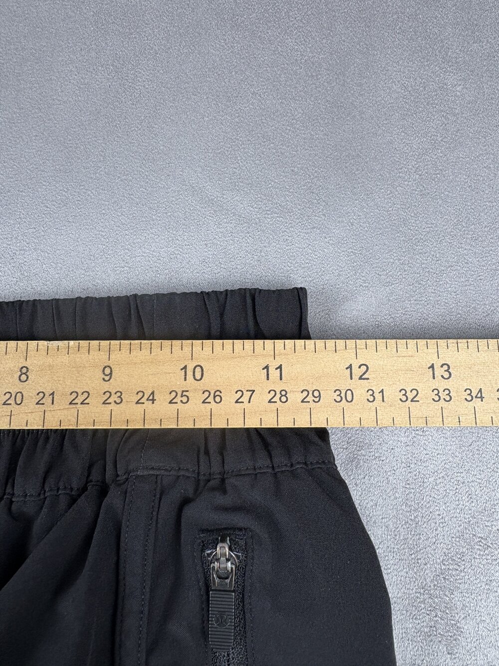 Lululemon Women's Size 4 Black Layered Running Shorts - Picture 8 of 10